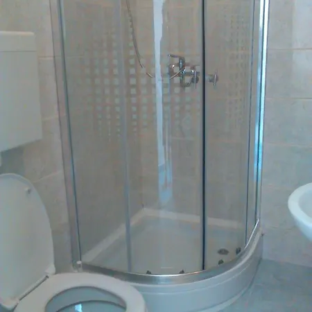 By The Sea Prapratno * Ston